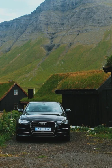 Арендованный нами автомобиль на Фарерских островах